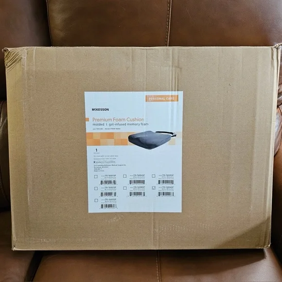 McKesson Premium Foam Cushion molded gel-infused memory foam, NEW - Picture 3 of 6